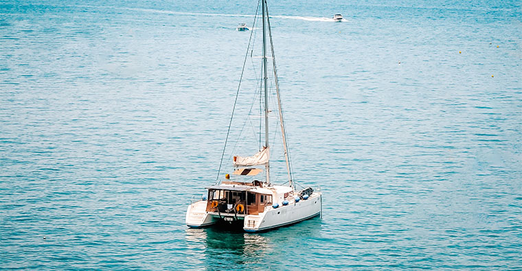 yacht with ultrasonic anti-fouling